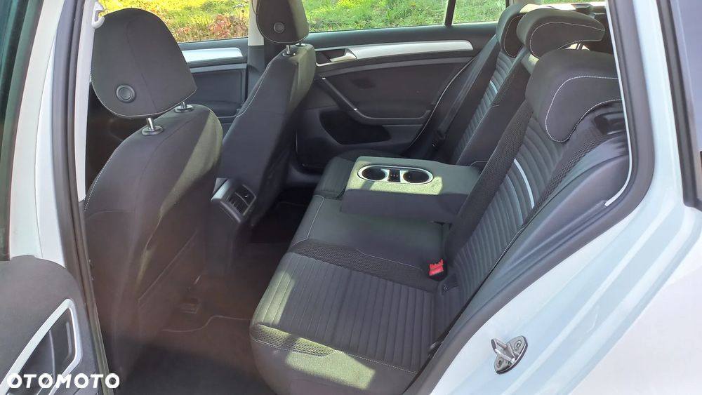 Volkswagen Golf 1.4 TSI BlueMotion Technology Cup - 13