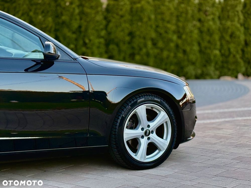 Audi A4 Avant 2.0 TDI DPF Attraction - 11