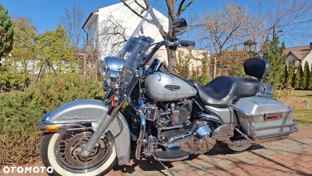 Harley-Davidson Touring Road King - 1