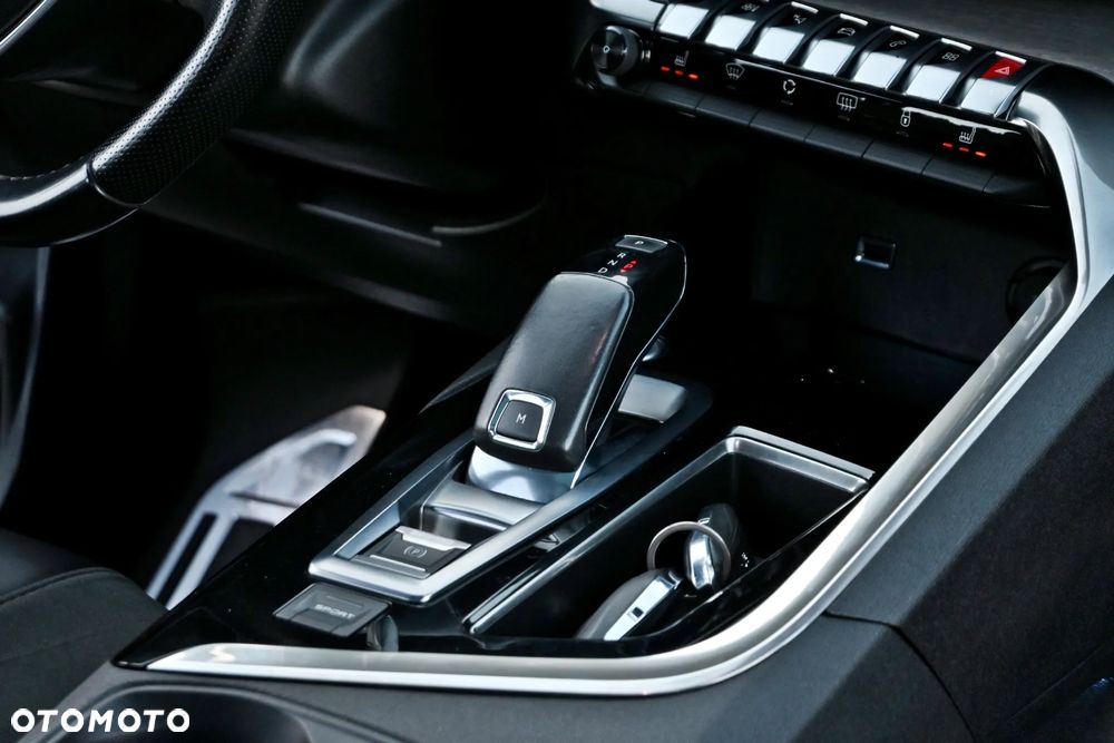 Peugeot 3008 2.0 BlueHDi GT S&S EAT6 - 28