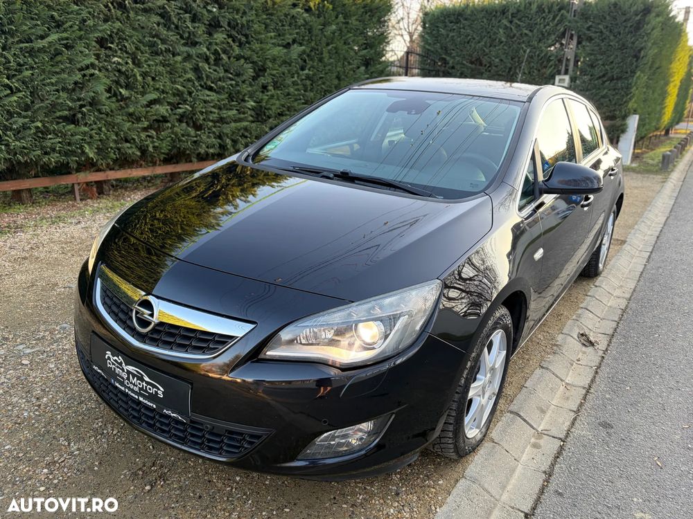 Opel Astra 1.4 Turbo Innovation - 17