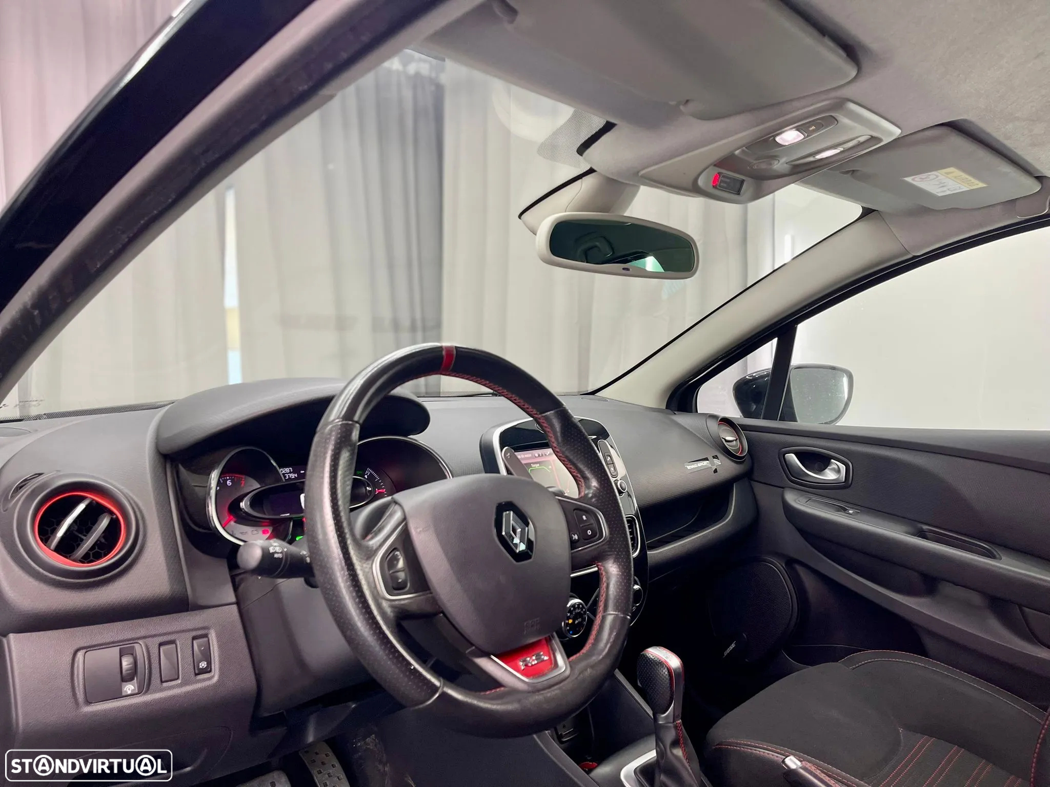 Renault Clio 1.6 Turbo R.S. EDC Sport - 21