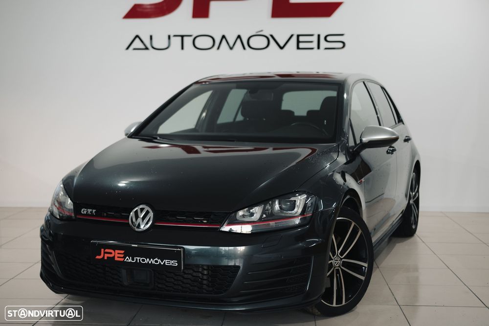 VW Golf GTI BlueMotion DSG - 1