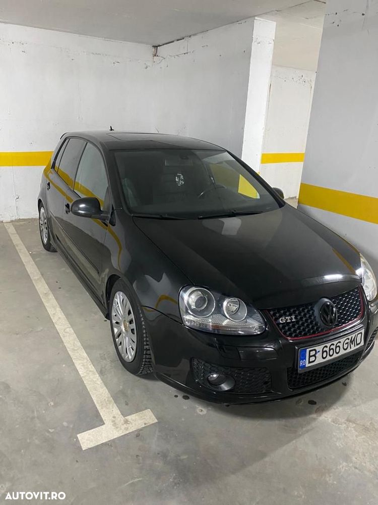 Volkswagen Golf 2.0 FSI GTI - 5