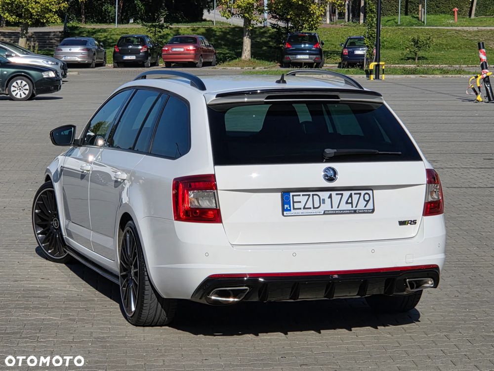 Skoda Octavia 2.0 TSI RS 230 - 11