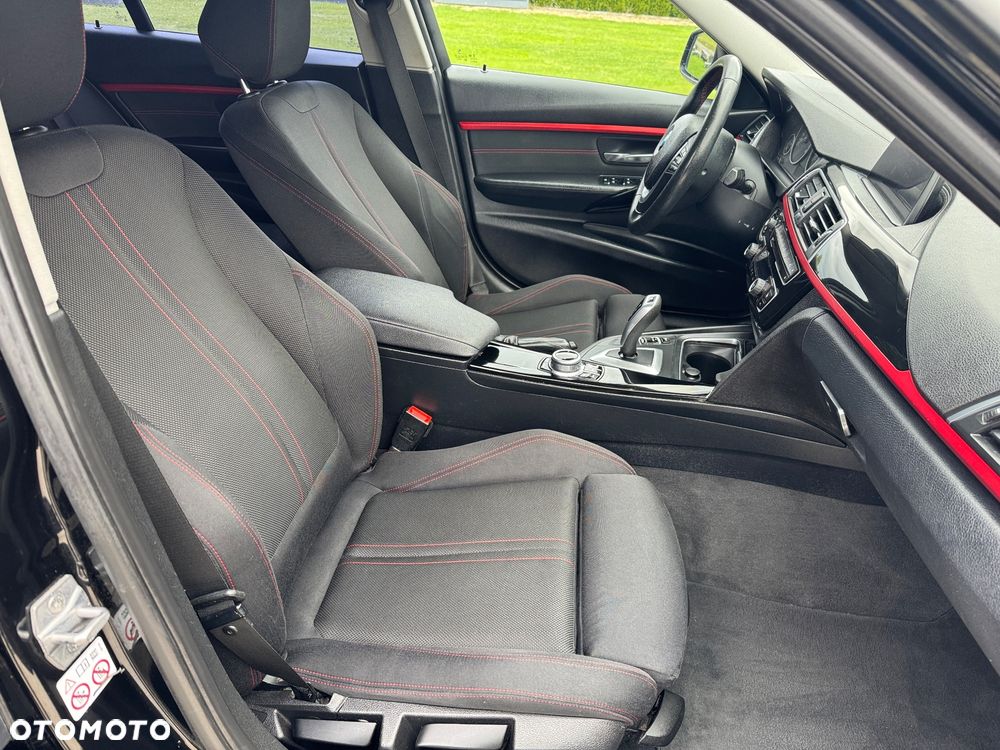BMW Seria 3 318d Sport Line - 29