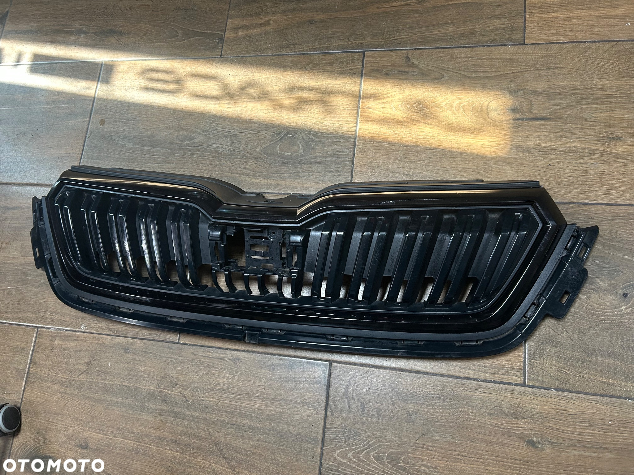 GRILL ATRAPA KMP SKODA KAMIQ 19- 658853653A IGLA ORG - 2