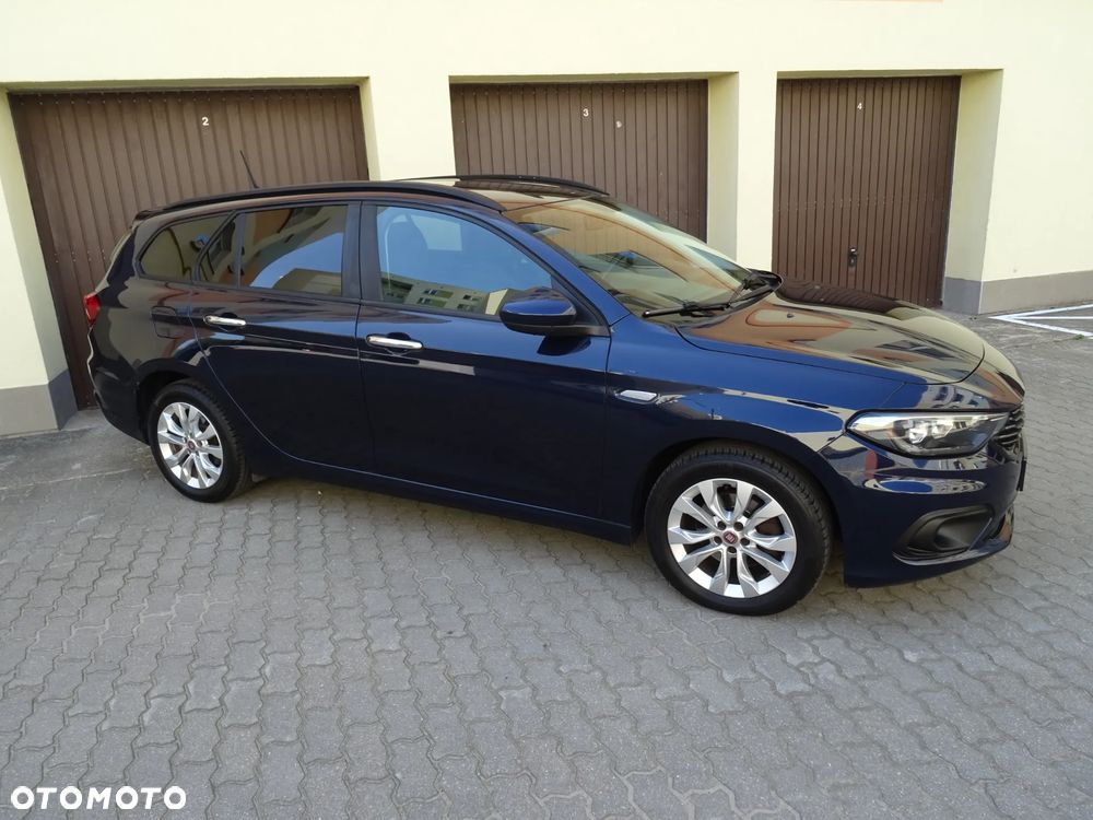 Fiat Tipo Kombi 1.4 T-Jet Mirror - 24