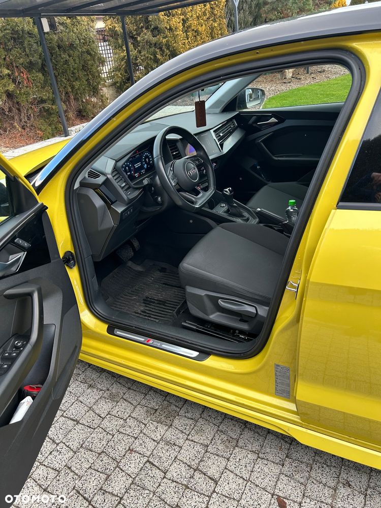 Audi A1 Sportback 35 TFSI S-Line S tronic - 4