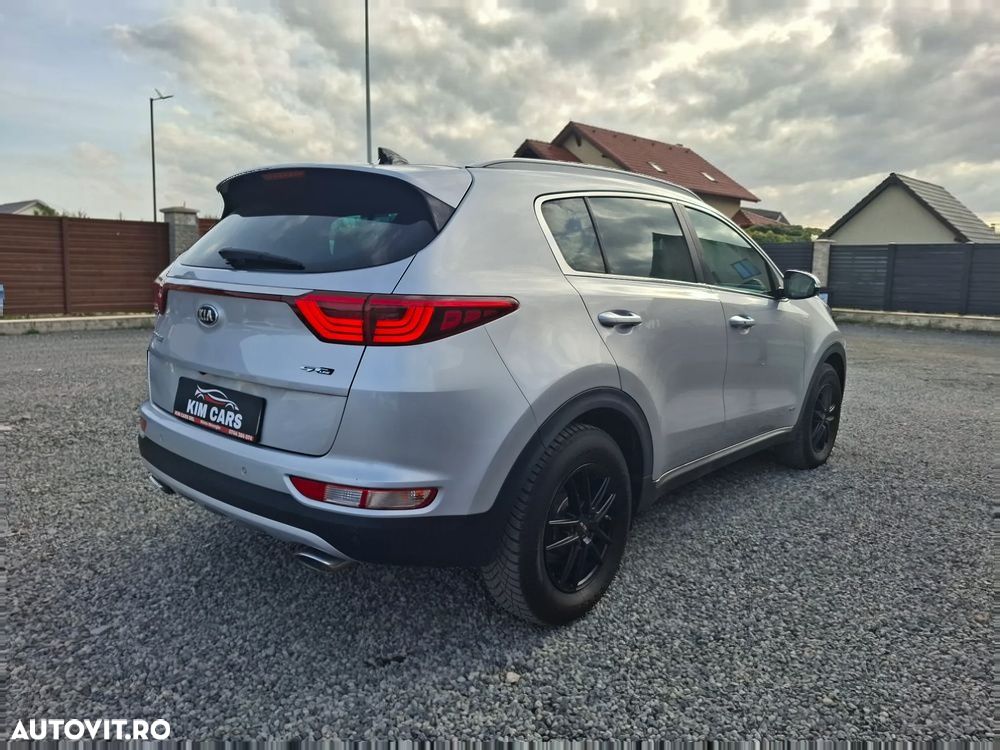 Kia Sportage 2.0 CRDI AWD Fifa World Cup Edition - 9