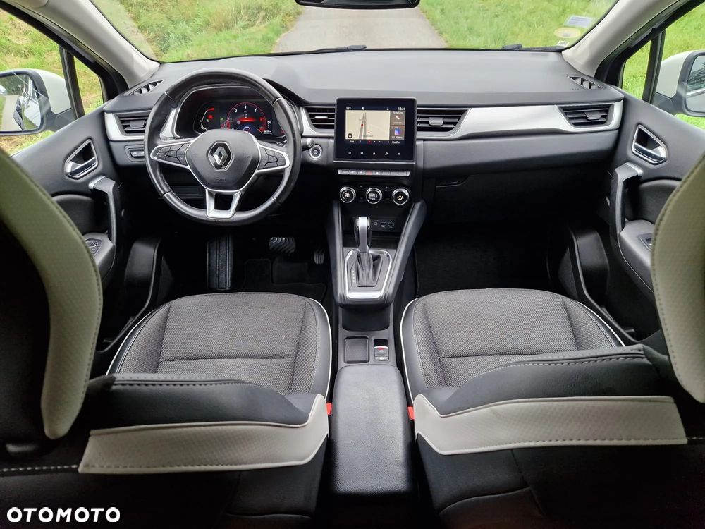 Renault Captur - 16