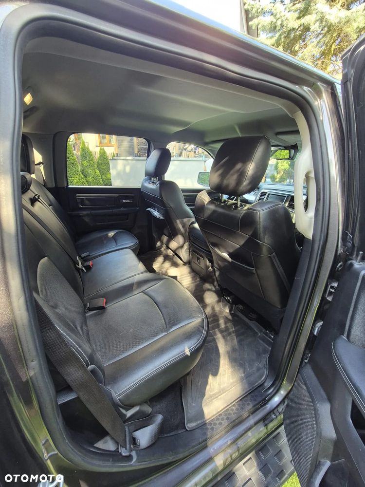 Dodge RAM 5.7 4x4 - 28