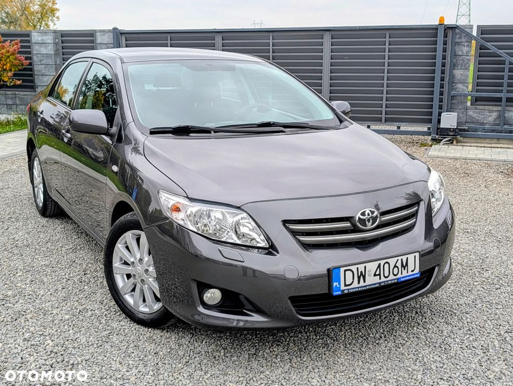 Toyota Corolla 1.6 Luna - 11