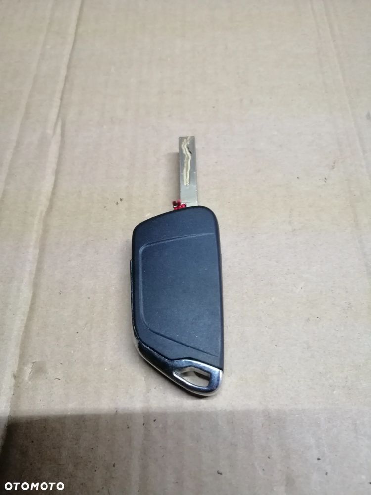 Citroen Peugeot 1.4 HDi 8HR 8HZ zestaw startowy komputer Bosch 0281017336 9677030080 BSM BSi stacyjka klucze licznik i inne - 17