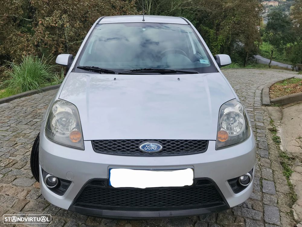 Ford Fiesta 1.4 TDCI Ghia - 2