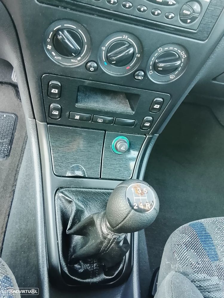 Citroën Xsara Break 1.6i 16V Exclusive - 12
