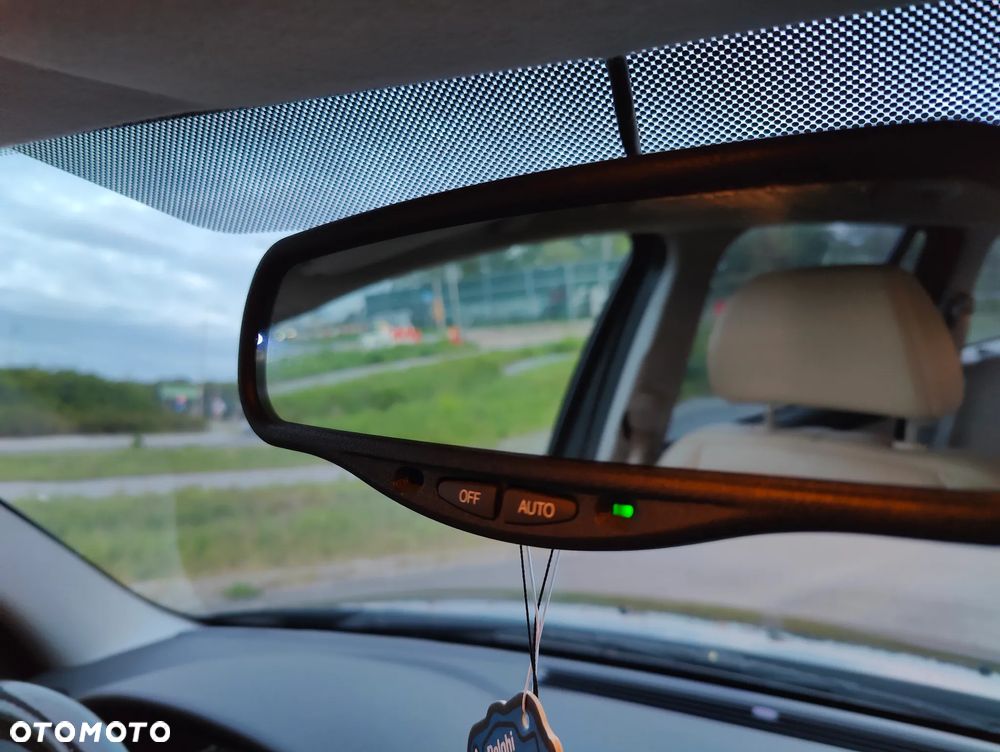 Ford Mondeo 2.0 Titanium - 9