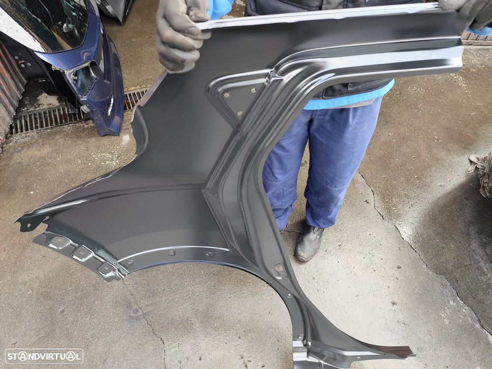 NISSAN JUKE F15 ILHARGA PAINEL TRAS ESQUERDO - Z578 - 5