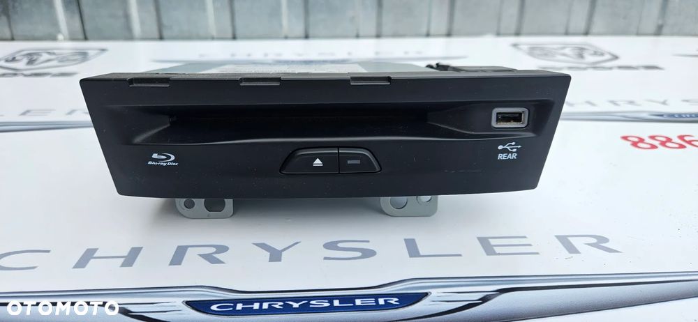 Chrysler Pacifica 2016- Czytnik navi Radioodtwarzacz CD DVD GPS P05091978AF 05091978AF - 3