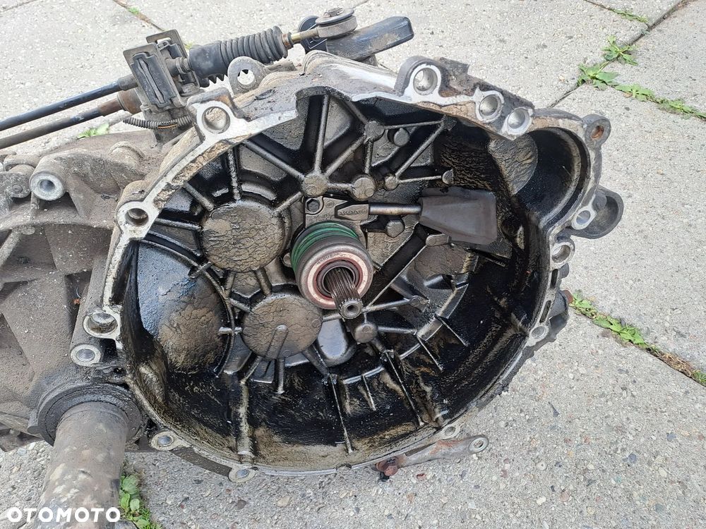 Volvo S80 2.4 benzyna 170KM skrzynia biegów M56L  P9482052 - 7