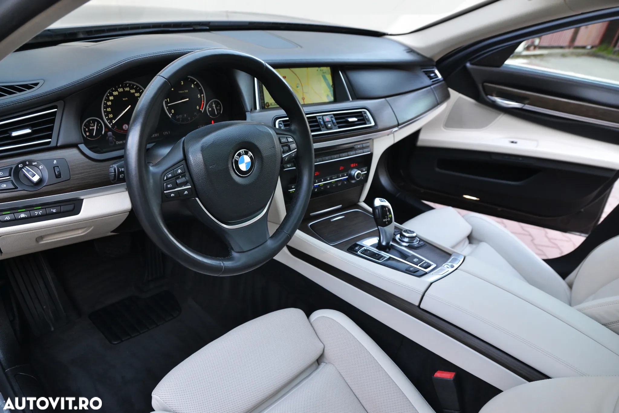 BMW Seria 7 730d Edition Exclusive - 11