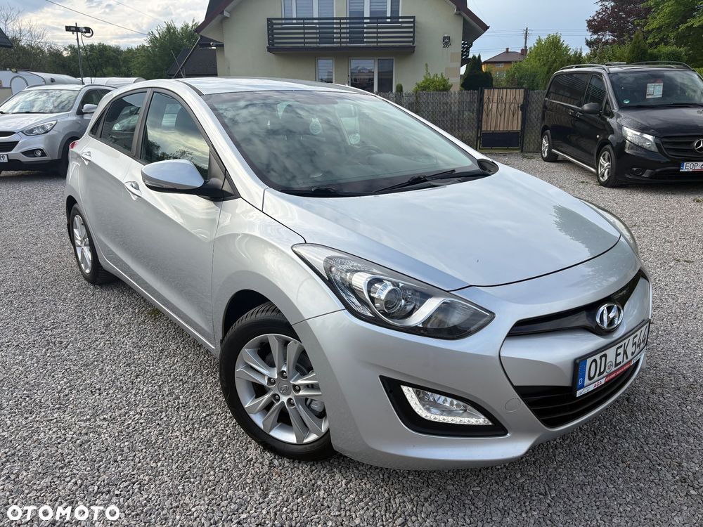 Hyundai i30 1.4 CRDi Intro Edition - 10