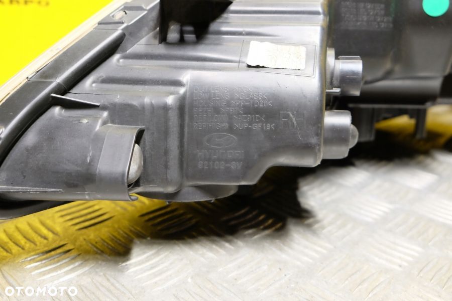 HYUNDAI GRANDEUR AZERA 2011- REFLEKTOR LAMPA ZWYKŁA SOCZEWKOWA PRAWA USA - 7