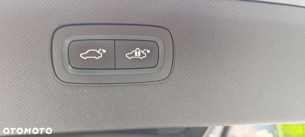 Volvo XC 90 D5 AWD Inscription 7os - 36