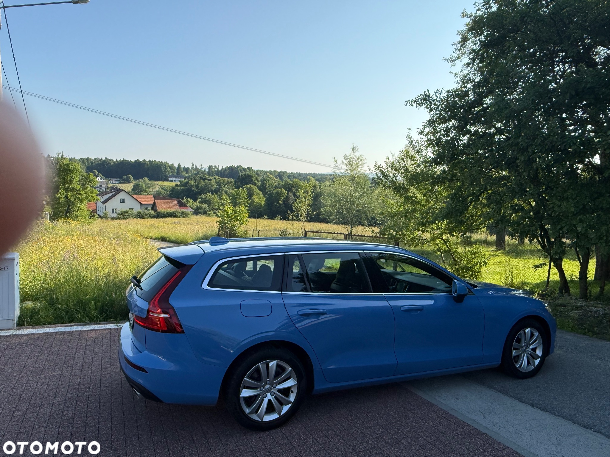 Volvo V60 D4 R-Design - 13