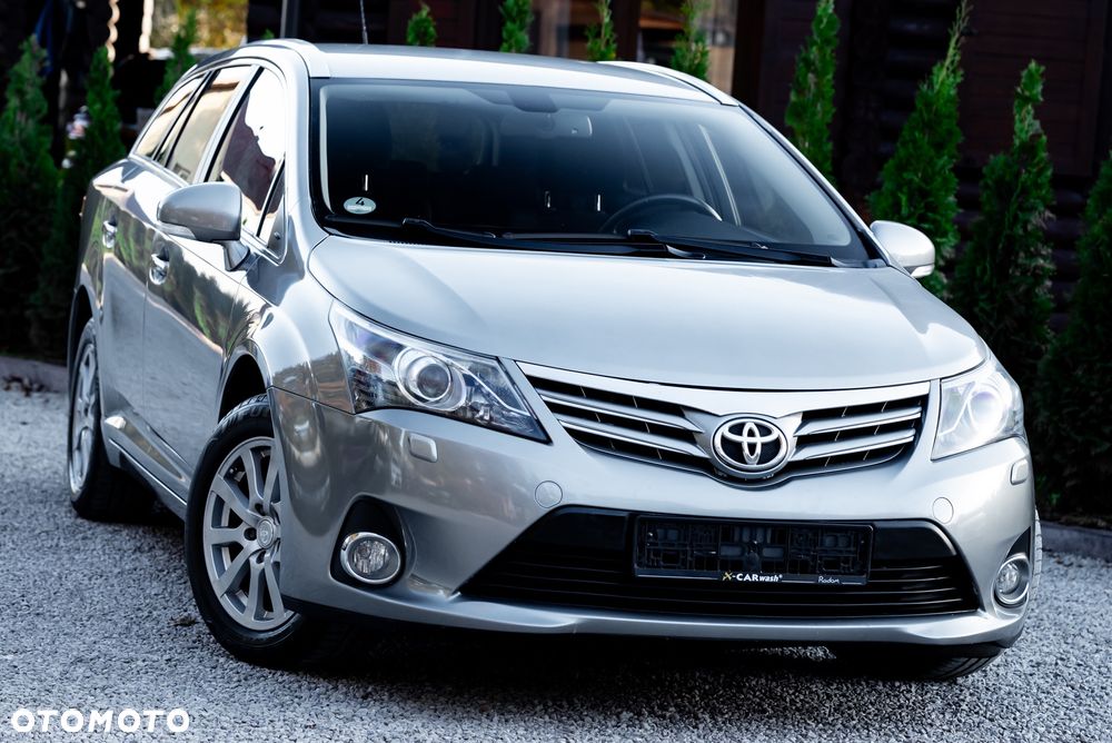 Toyota Avensis 1.8 Active - 4