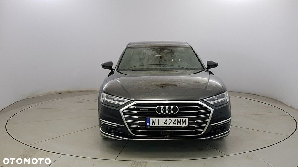 Audi A8 - 2