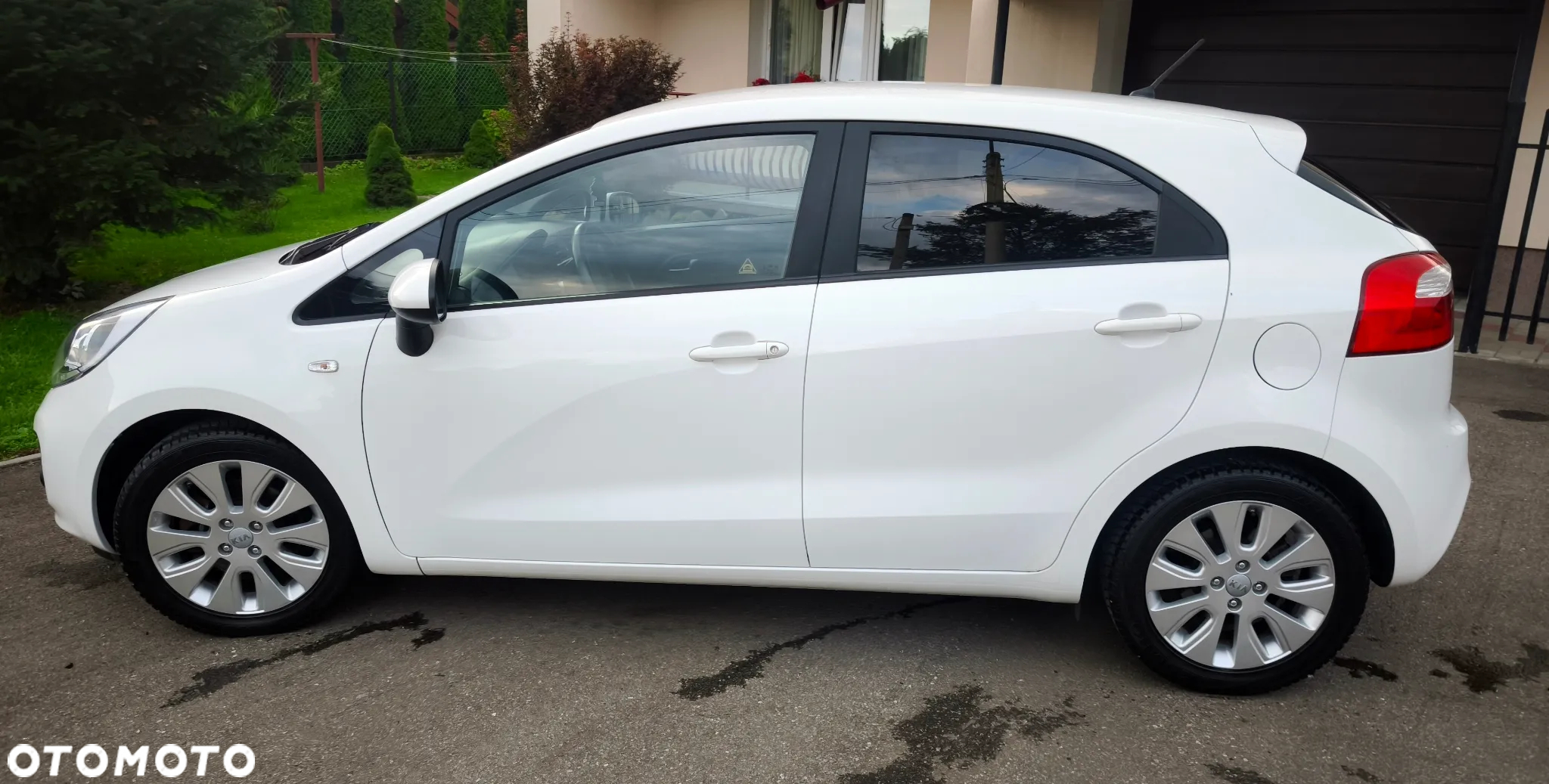 Kia Rio 1.2 Dream Team Edition - 10