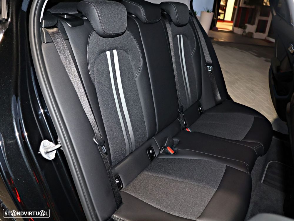 BMW 116 d Line Sport Auto - 38