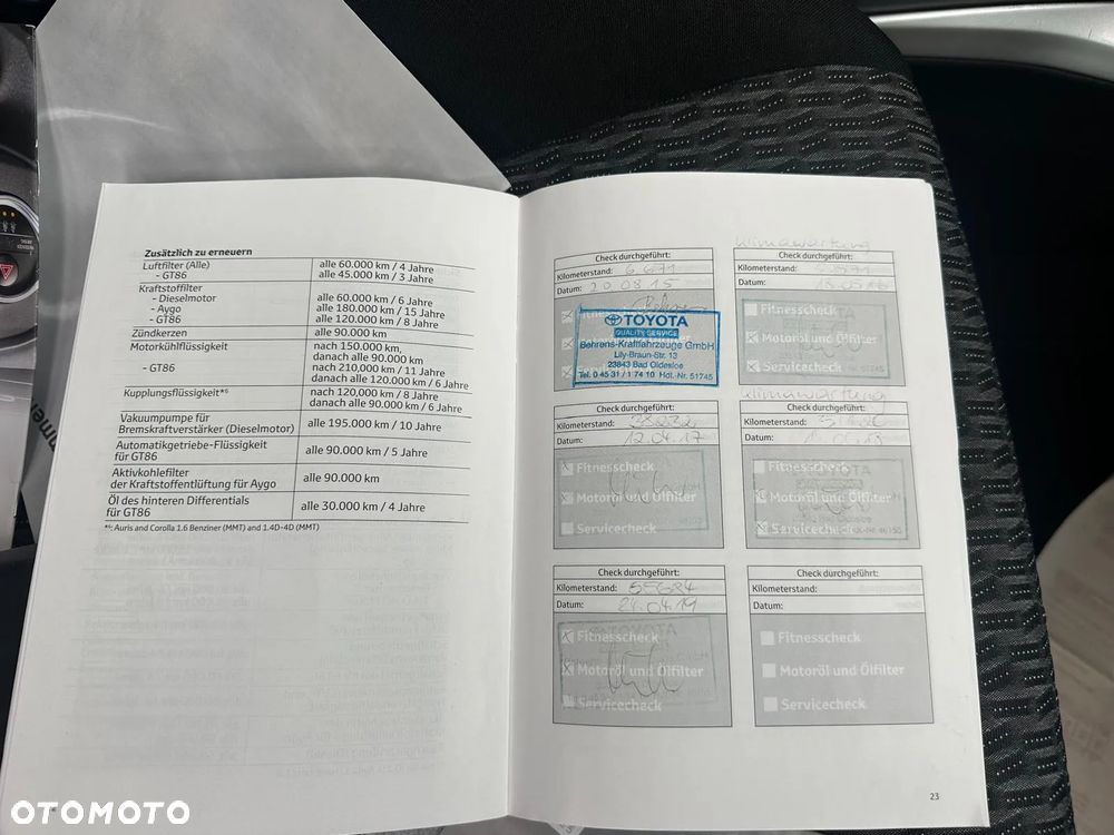 Toyota Yaris 1.33 VVT-i Executive - 24