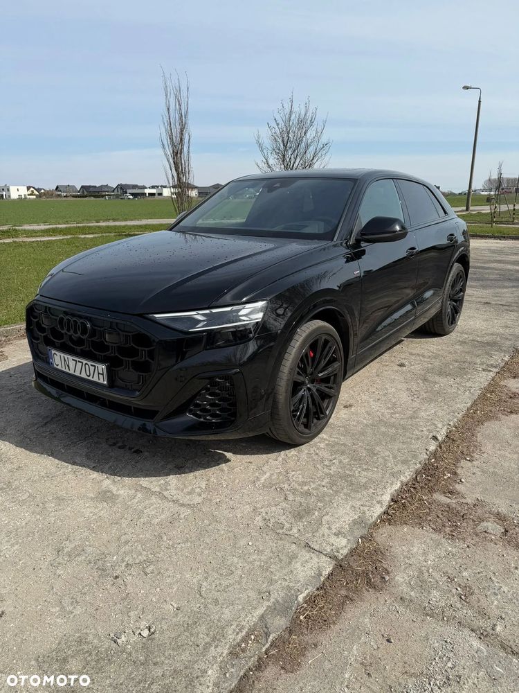 Audi Q8 - 1