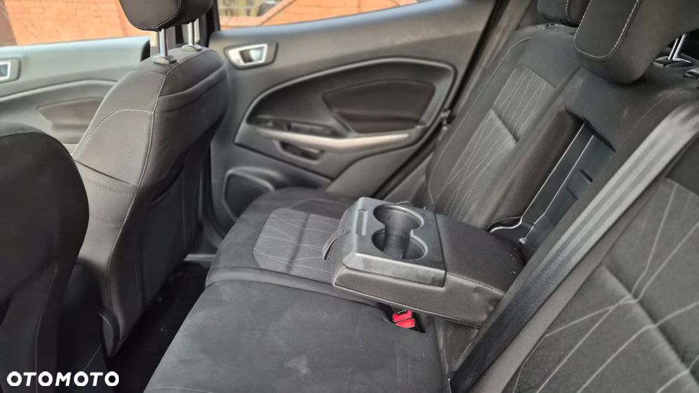 Ford EcoSport - 25