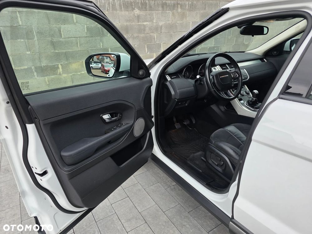 Land Rover Range Rover Evoque - 16