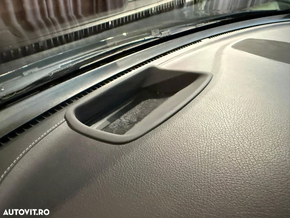 Mercedes-Benz GLC - 16