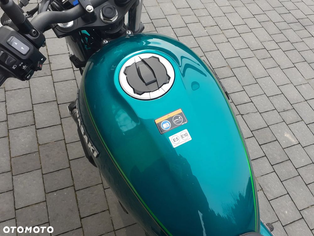 Kawasaki Z 650 RS - 3