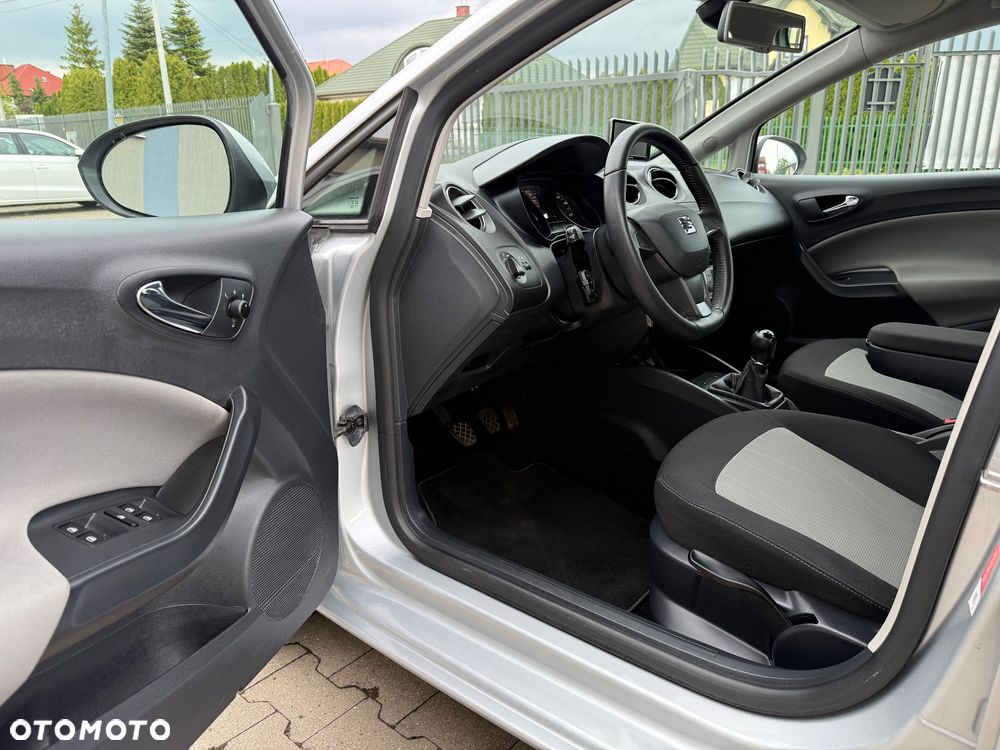 Seat Ibiza 1.4 16V Sport - 16