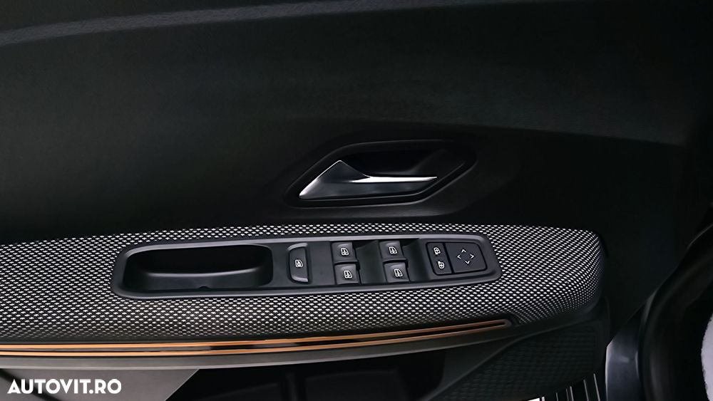 Dacia Sandero TCe 90 MT5 Comfort - 11