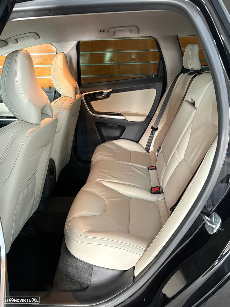 Volvo XC 60 D3 Ocean Race - 13