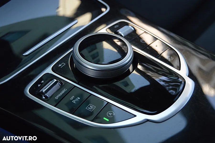 Mercedes-Benz GLC 220 d 4MATIC 9G-TRONIC - 35