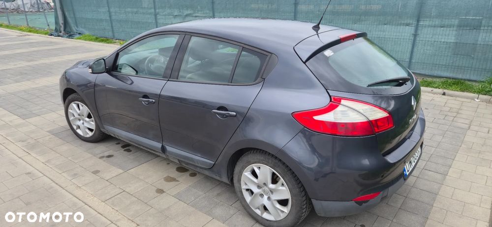 Renault Megane 1.6 16V Color Edition - 3
