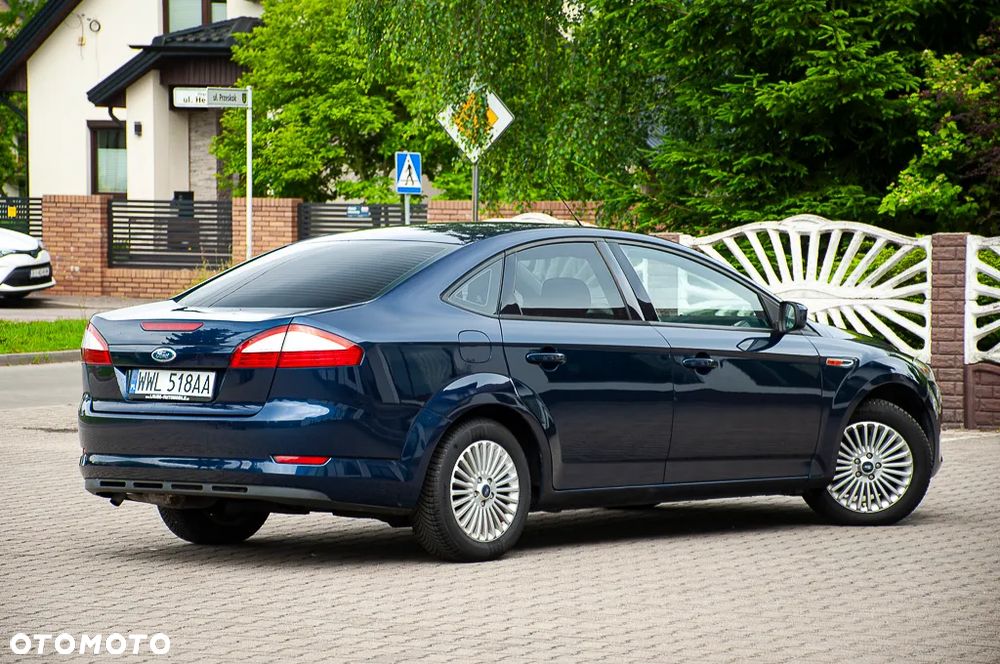 Ford Mondeo 2.0 Champions Edition - 17