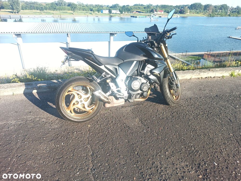 Honda CB - 6