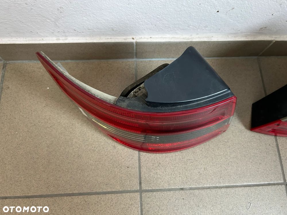 LAMPA TYŁ TYLNA PRAWA LEWA MERCEDES B KLASA W245 - 5