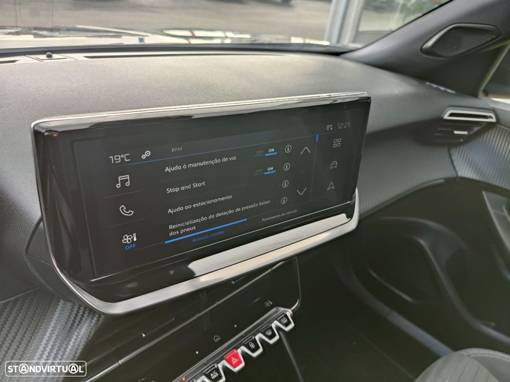 Peugeot 2008 1.2 PureTech Active Pack - 41