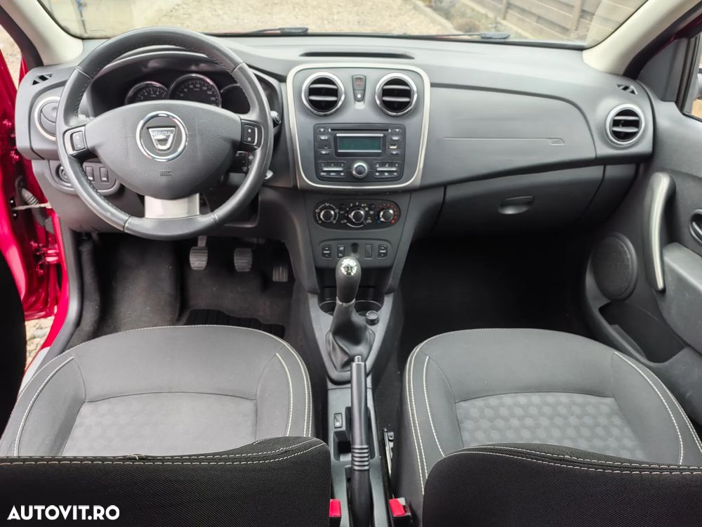 Dacia Logan TCe 90 Laureate - 5