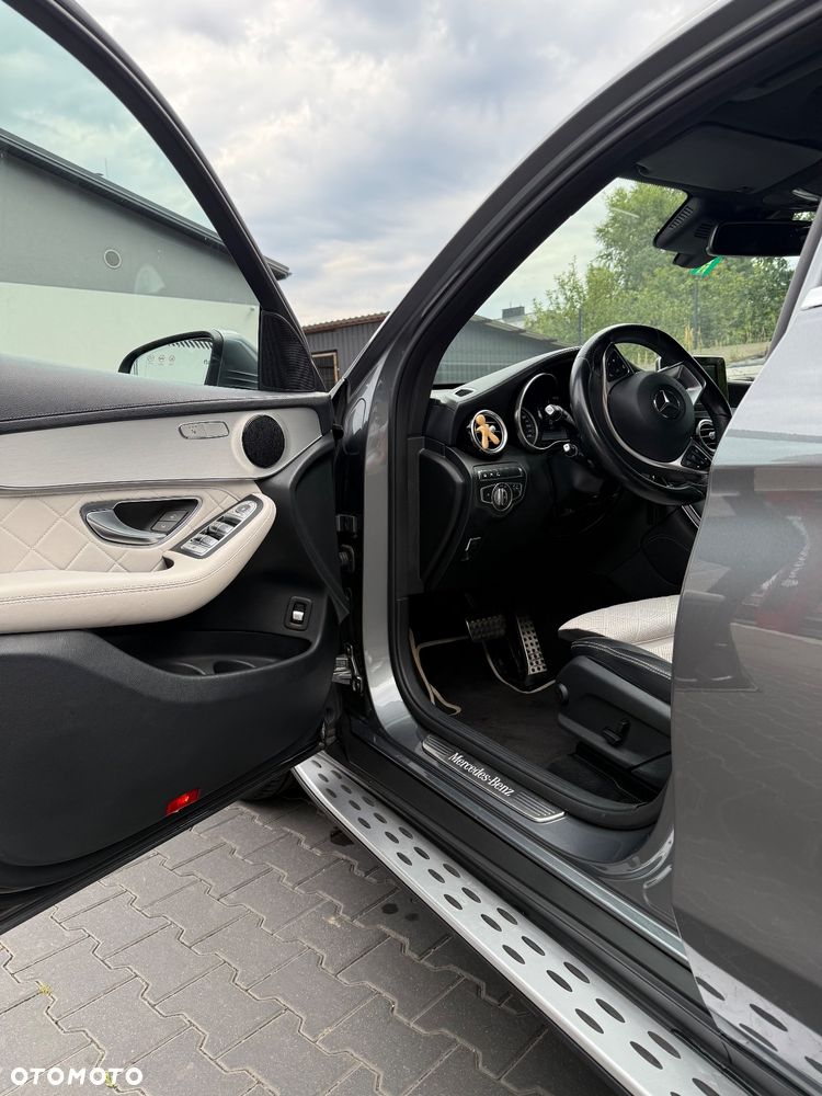 Mercedes-Benz GLC - 14